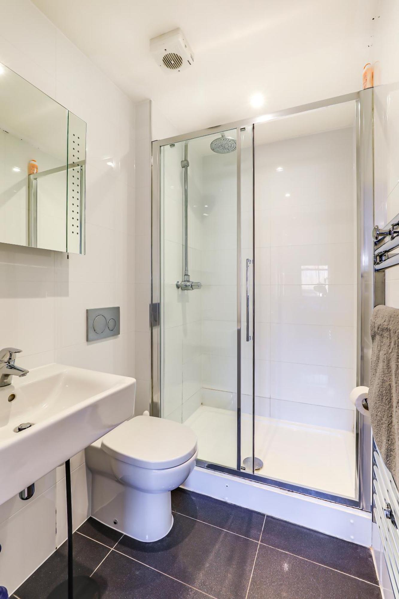 Exceptionally Spacious Central Canterbury Home Extérieur photo