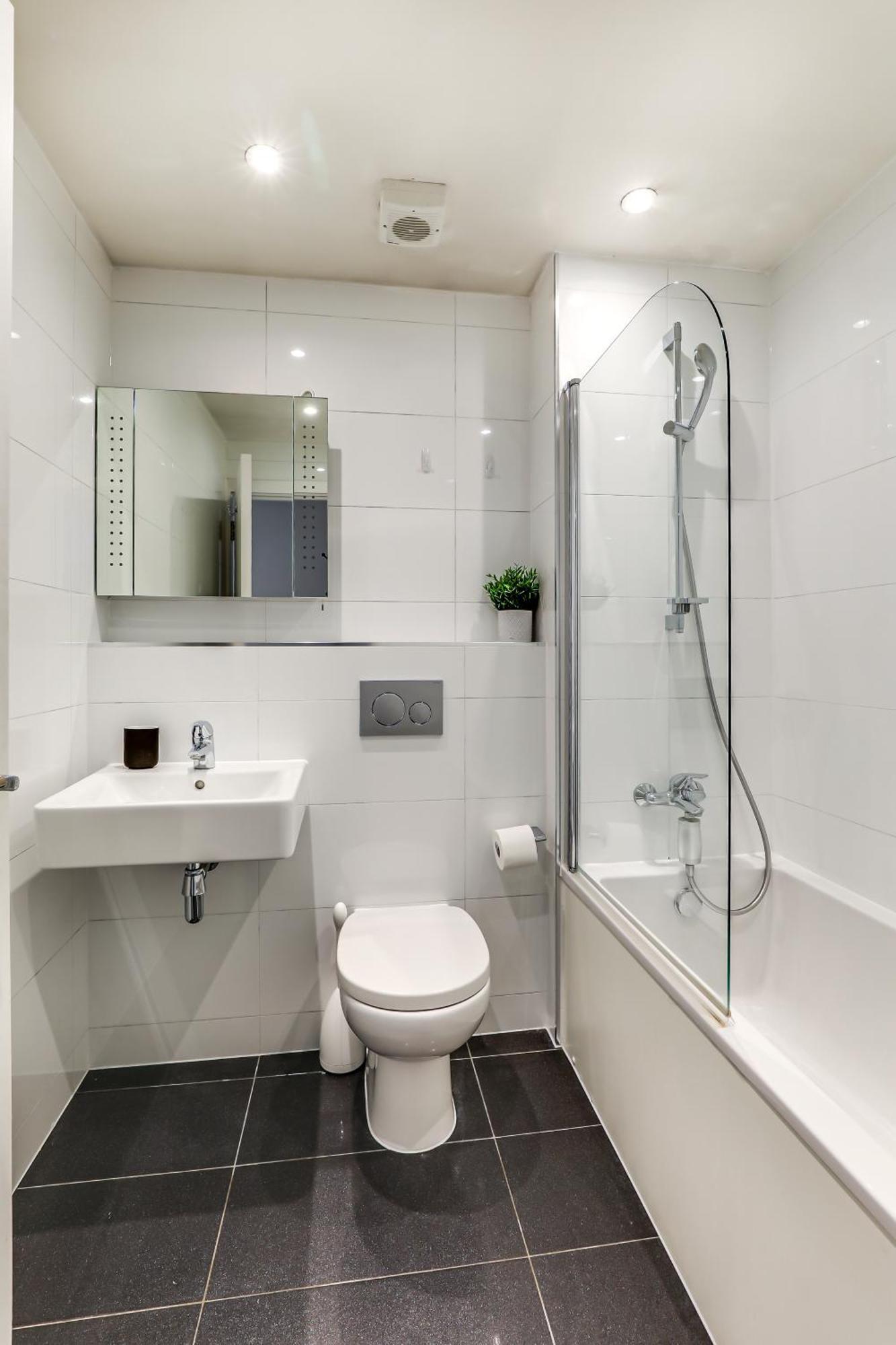Exceptionally Spacious Central Canterbury Home Extérieur photo