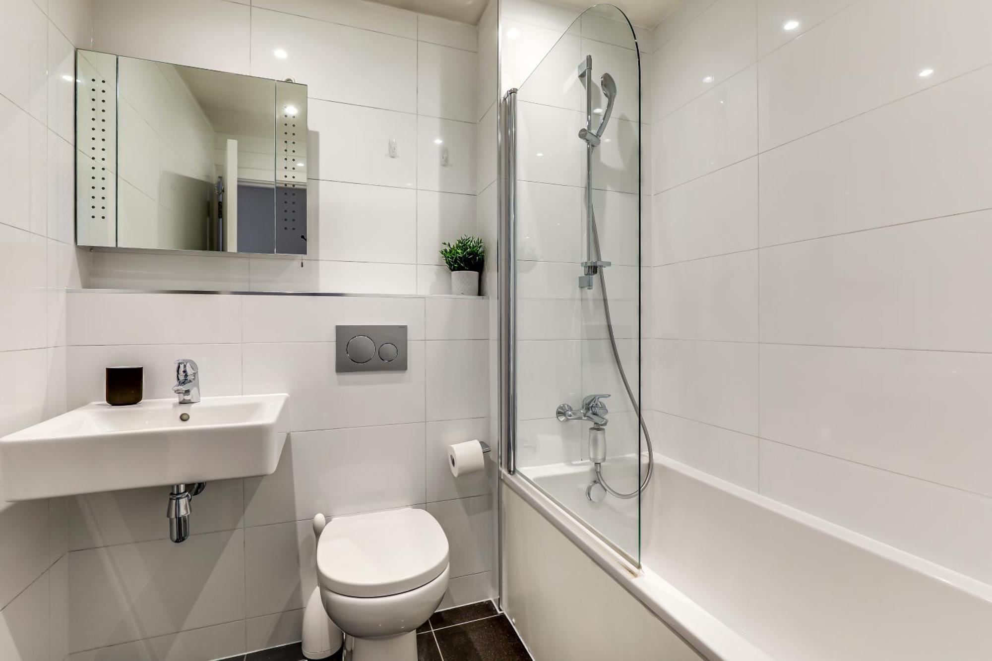 Exceptionally Spacious Central Canterbury Home Extérieur photo