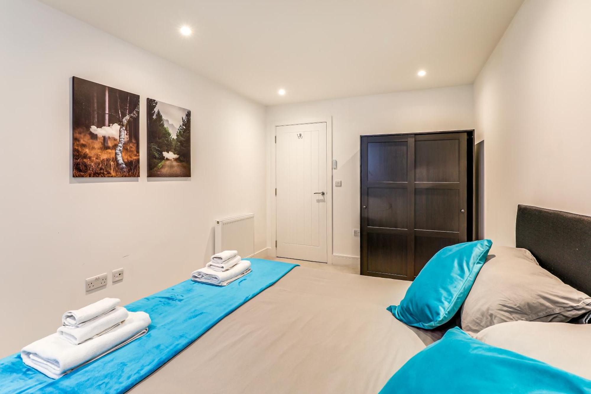 Exceptionally Spacious Central Canterbury Home Extérieur photo